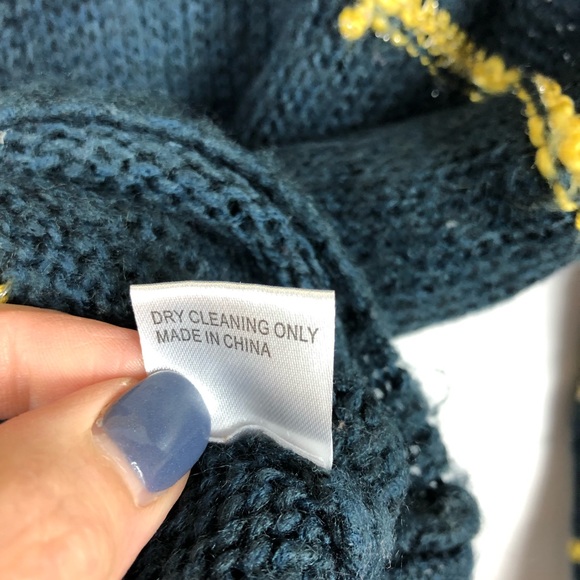 Hot & Delicious Yellow & Navy Sweater Size S/M - Picture 6 of 6